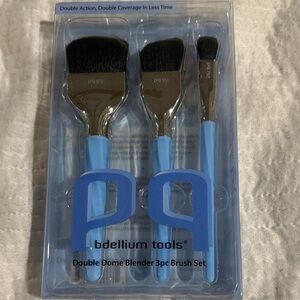 Bdellium Tools Double Dome Blender 3pc Brush Set - Black and Blue